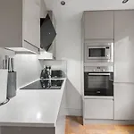 Sg, Cosy Apartment In Paddington Central London